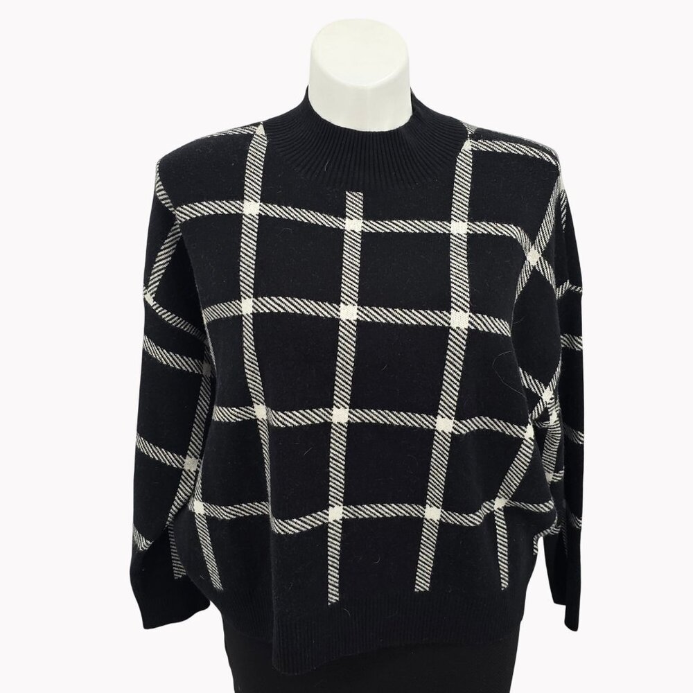 Torrid Black 2x 18-20 Plus size Windowpane Pullover Turtleneck Sweater Cozy New